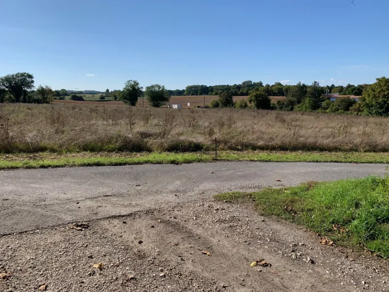 Terrain à bâtir à Saintes