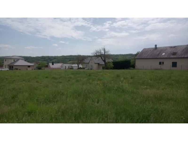 Terrain à bâtir à Valady