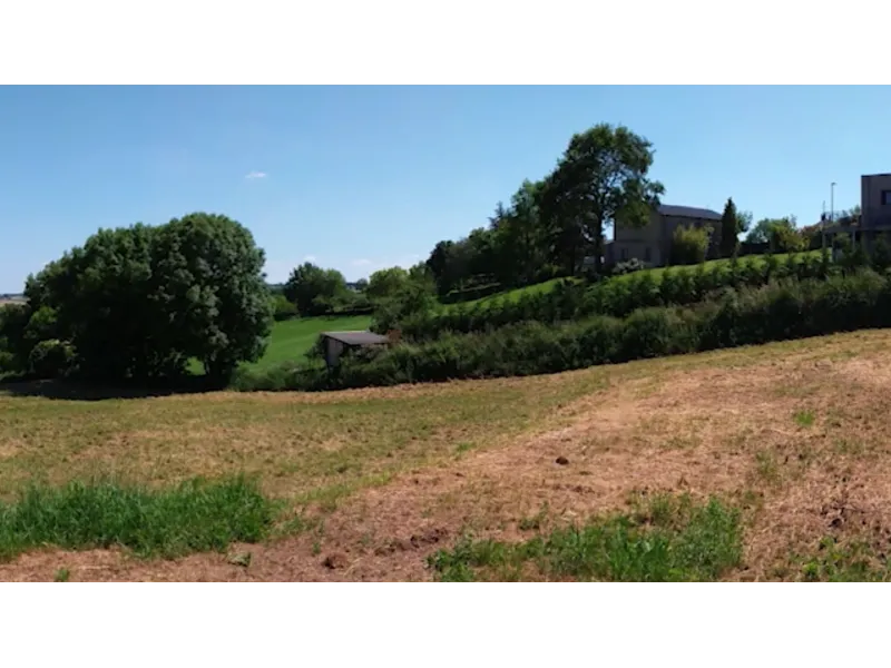 Terrain à bâtir à Moyrazès