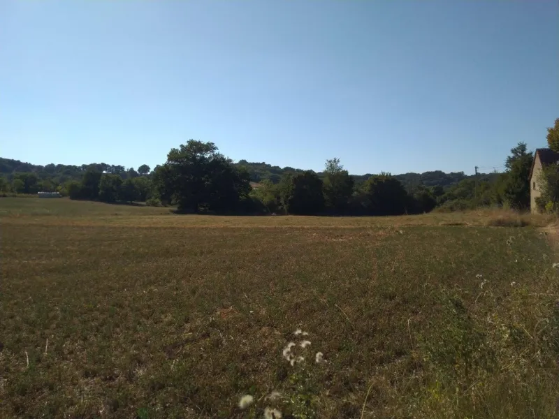 Terrain à bâtir à Vailhourles