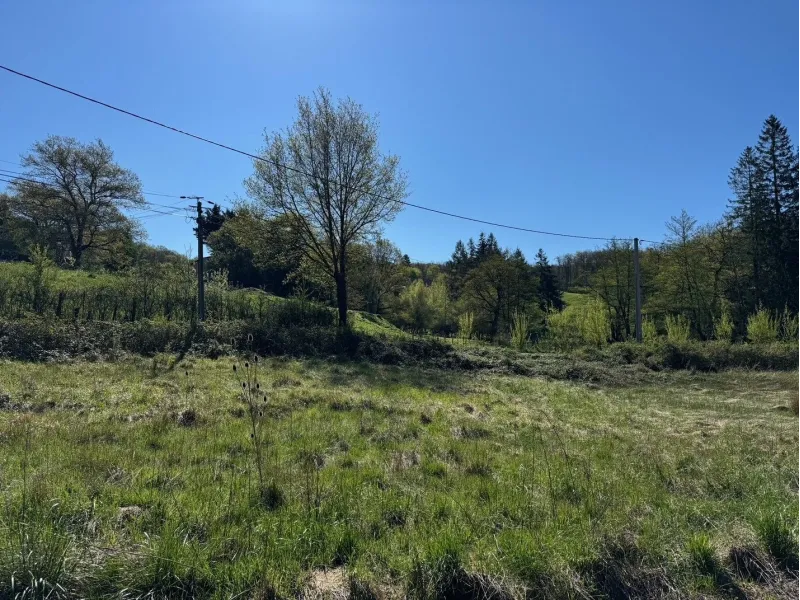 Terrain à bâtir à Montrozier