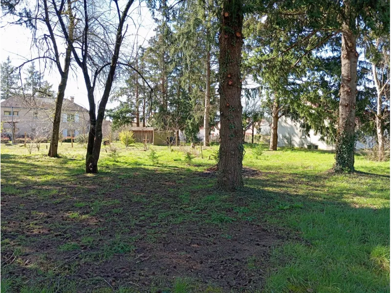 Terrain à bâtir à Châteauneuf-sur-Loire