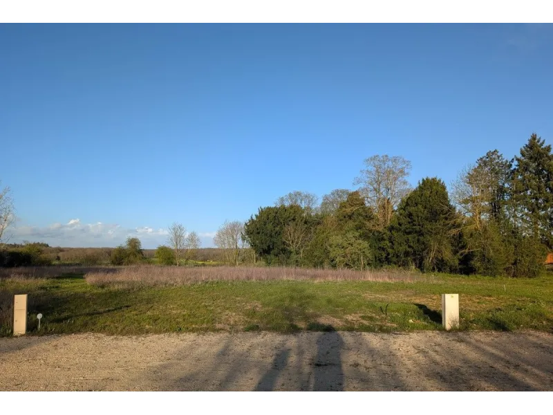 Terrain à bâtir à Berchères-Saint-Germain