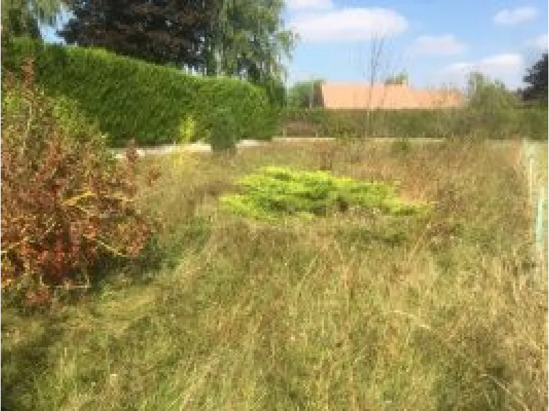 Terrain à bâtir à Voves