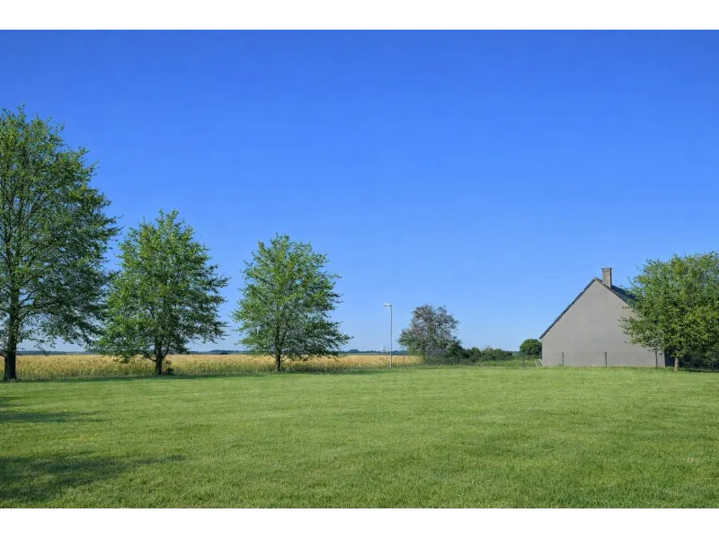 Terrain à bâtir à Fontaine-la-Guyon