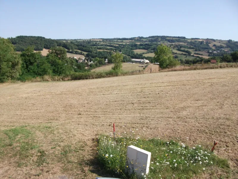 Terrain à bâtir à Lunac