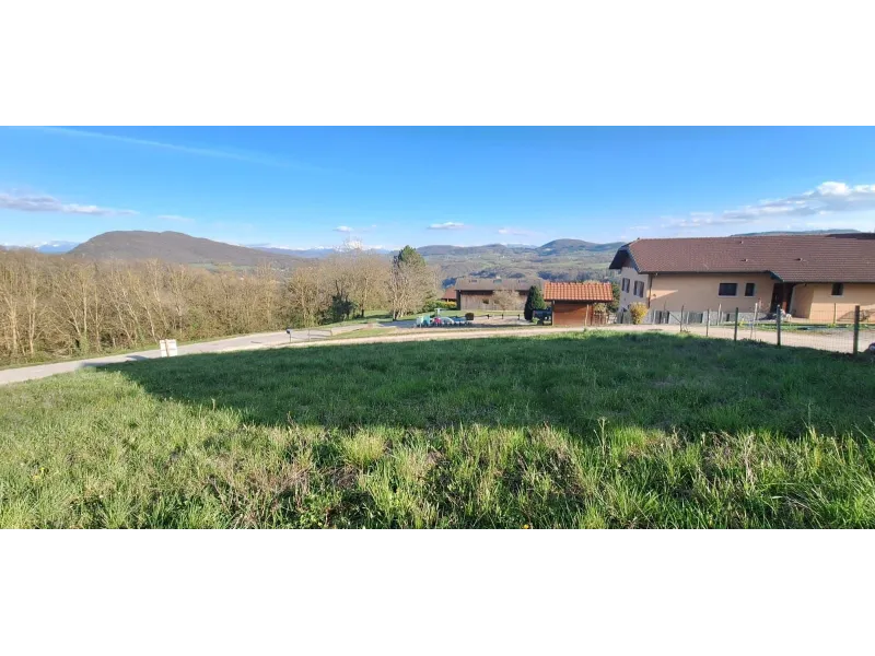 Terrain à bâtir à Frangy