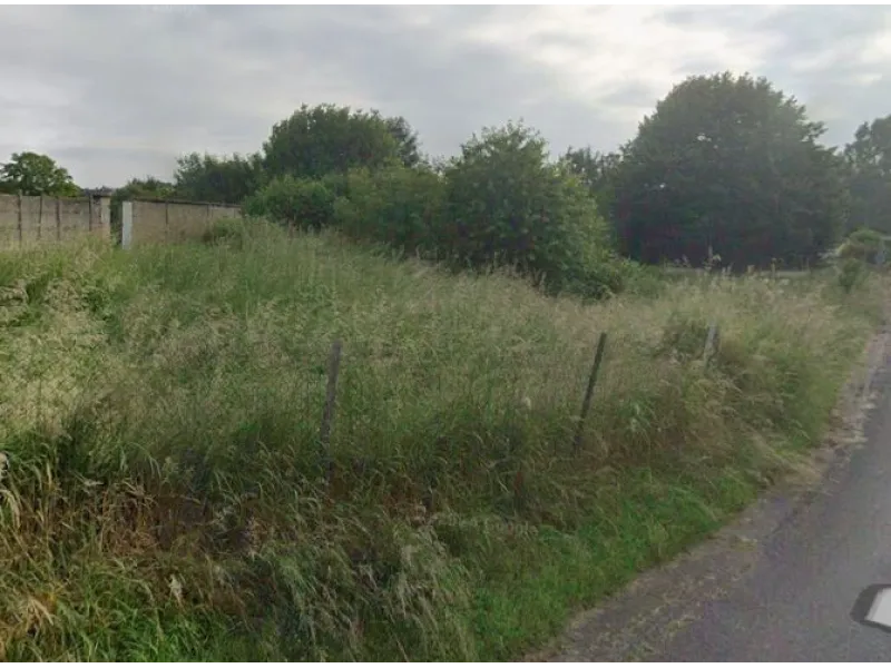 Terrain à bâtir à Asfeld