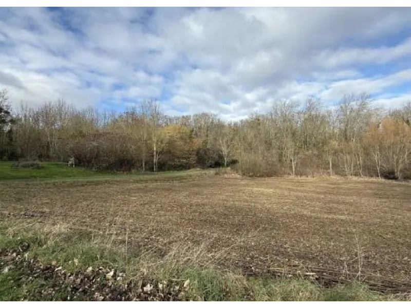 Terrain à bâtir à Rosnay