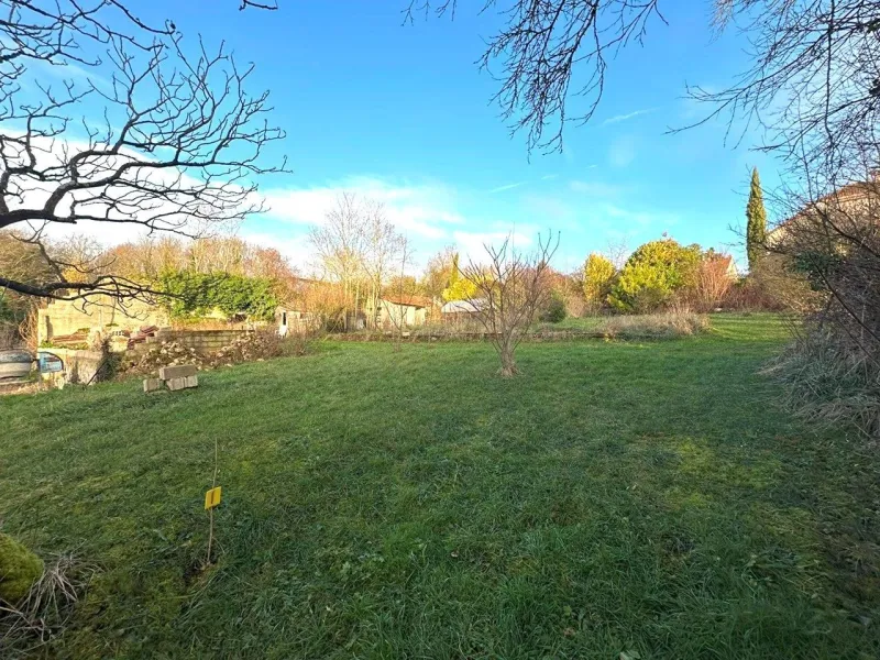 Terrain à bâtir à Tours-sur-Marne