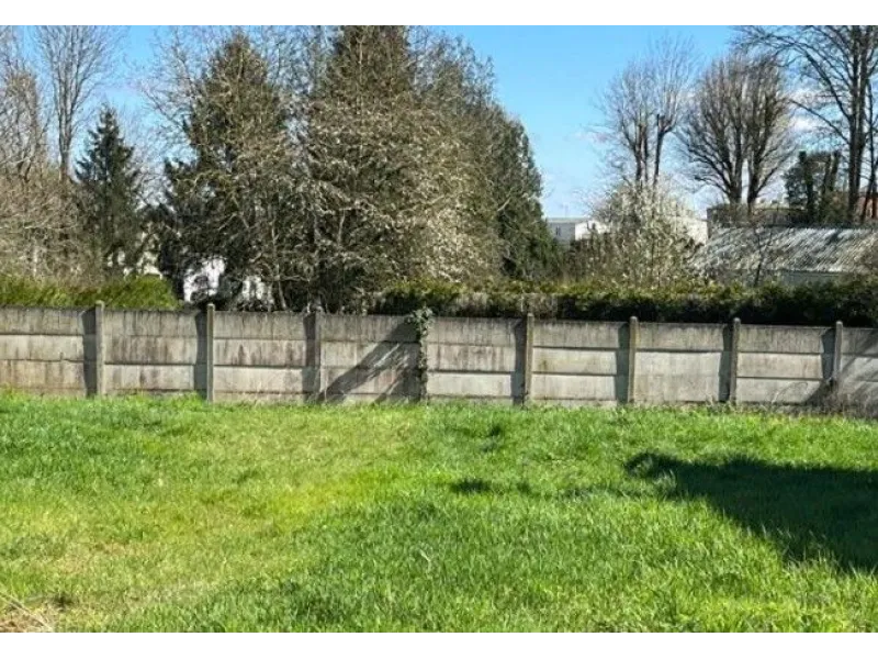 Terrain à bâtir à Évricourt