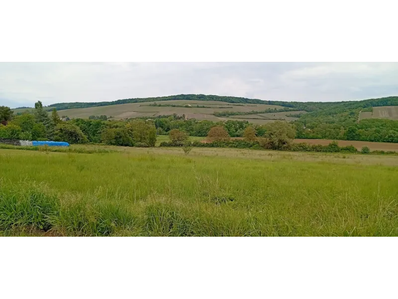 Terrain à bâtir à Crezancy
