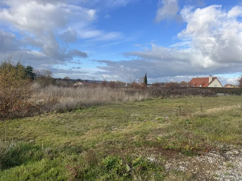 Terrain à bâtir à Arpajon-sur-Cère