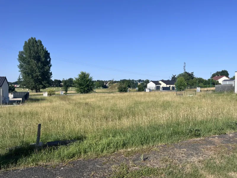 Terrain à bâtir à Naucelles