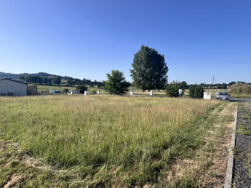 Terrain à bâtir à Naucelles