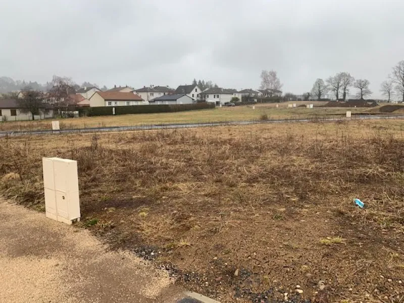 Terrain à bâtir à Naucelles