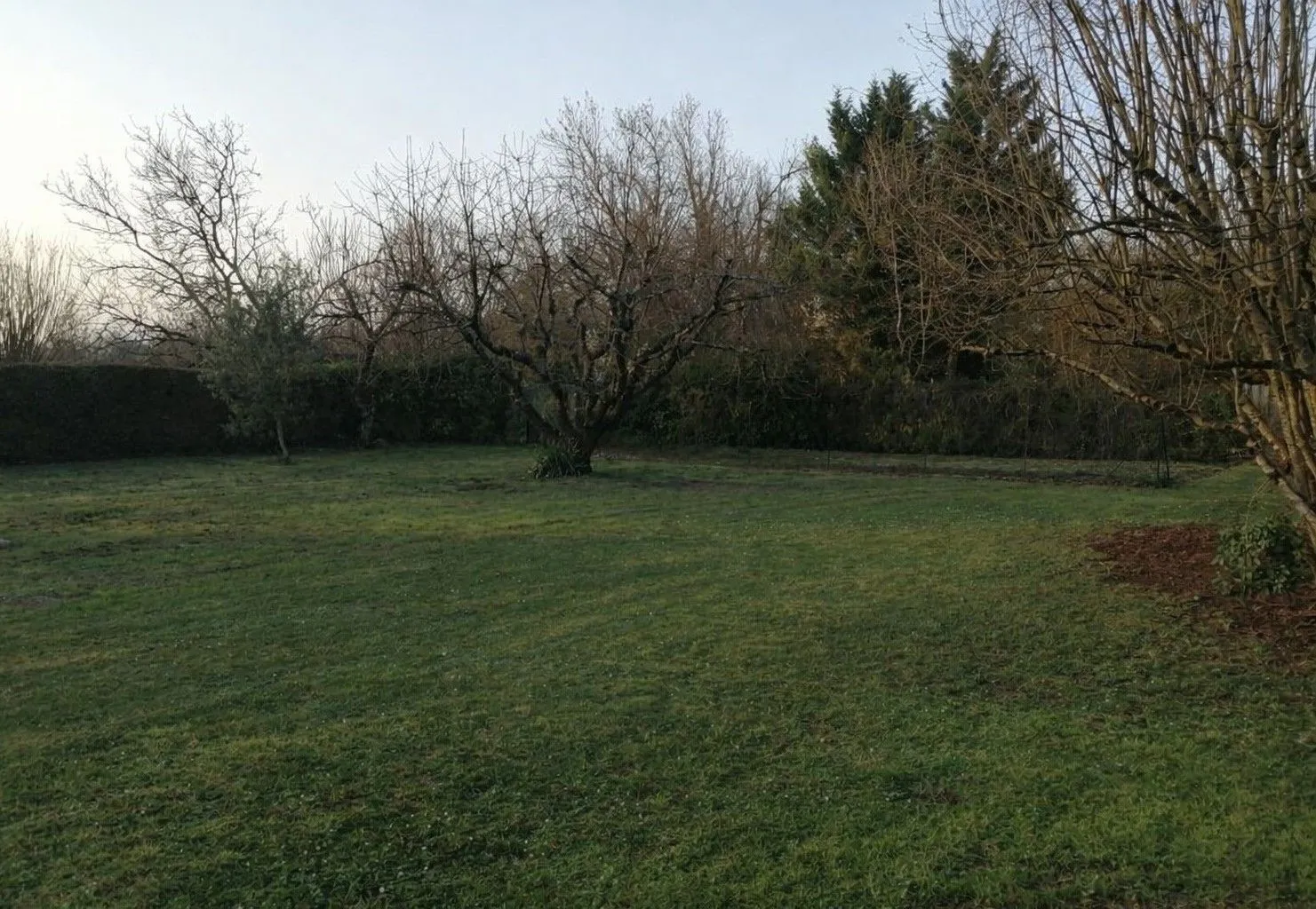 Terrain à bâtir 900 m² à Saintes (17100)