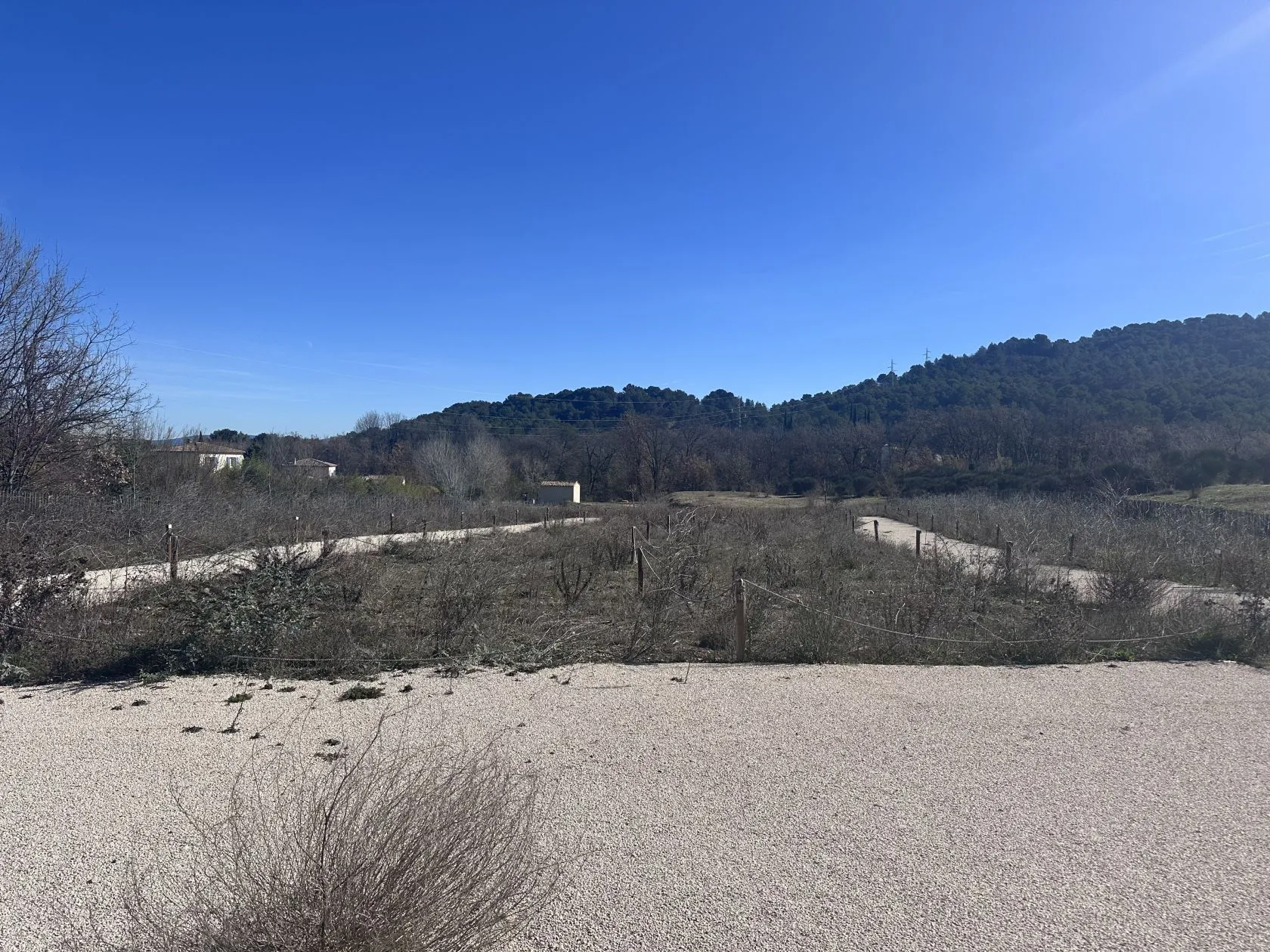 Terrain à bâtir 558 m² au Puy-Sainte-Réparade (13610)