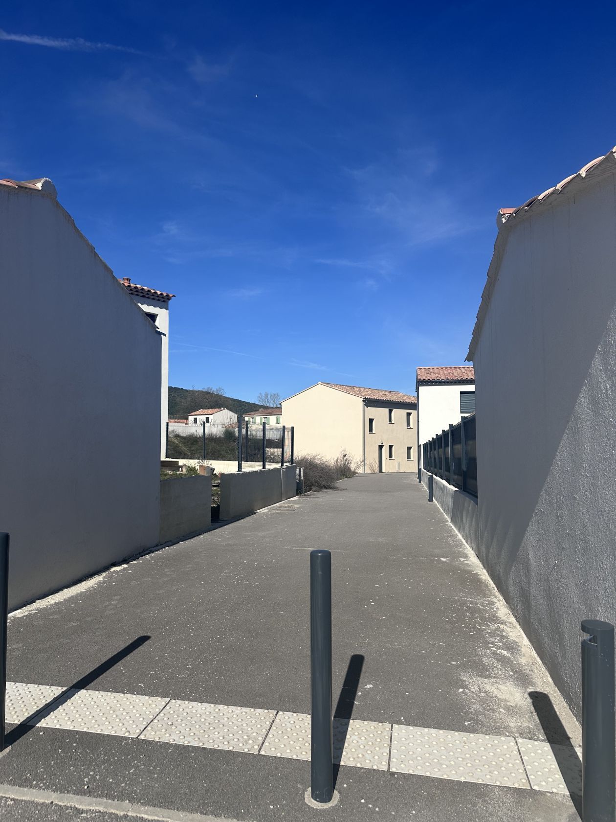 Terrain à bâtir 578 m² au Puy-Sainte-Réparade (13610)