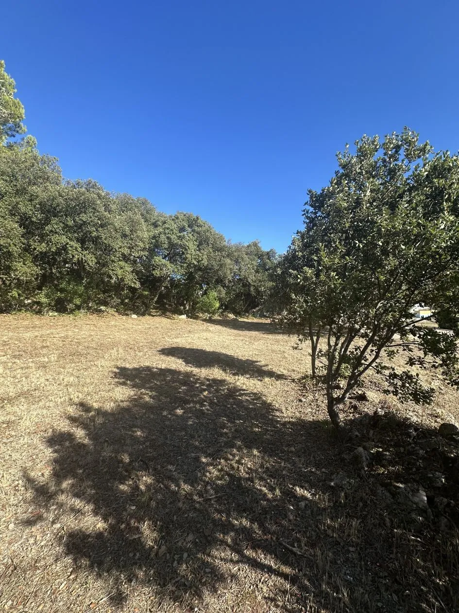 Terrain à bâtir 642 m² à Jouques (13490)