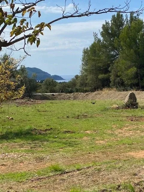 Terrain à bâtir à Saint-Cyr-sur-Mer