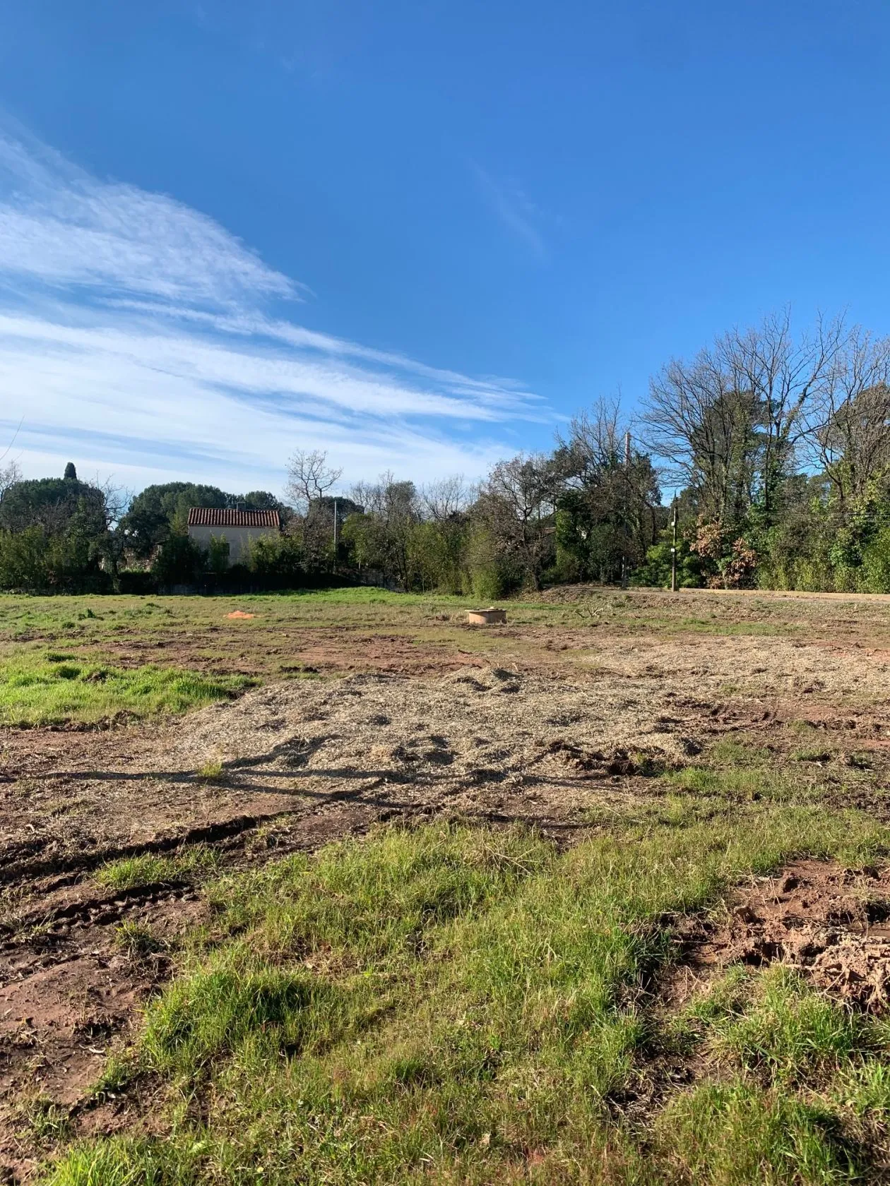 Terrain à bâtir 697 m² à Puget-sur-Argens (83480)