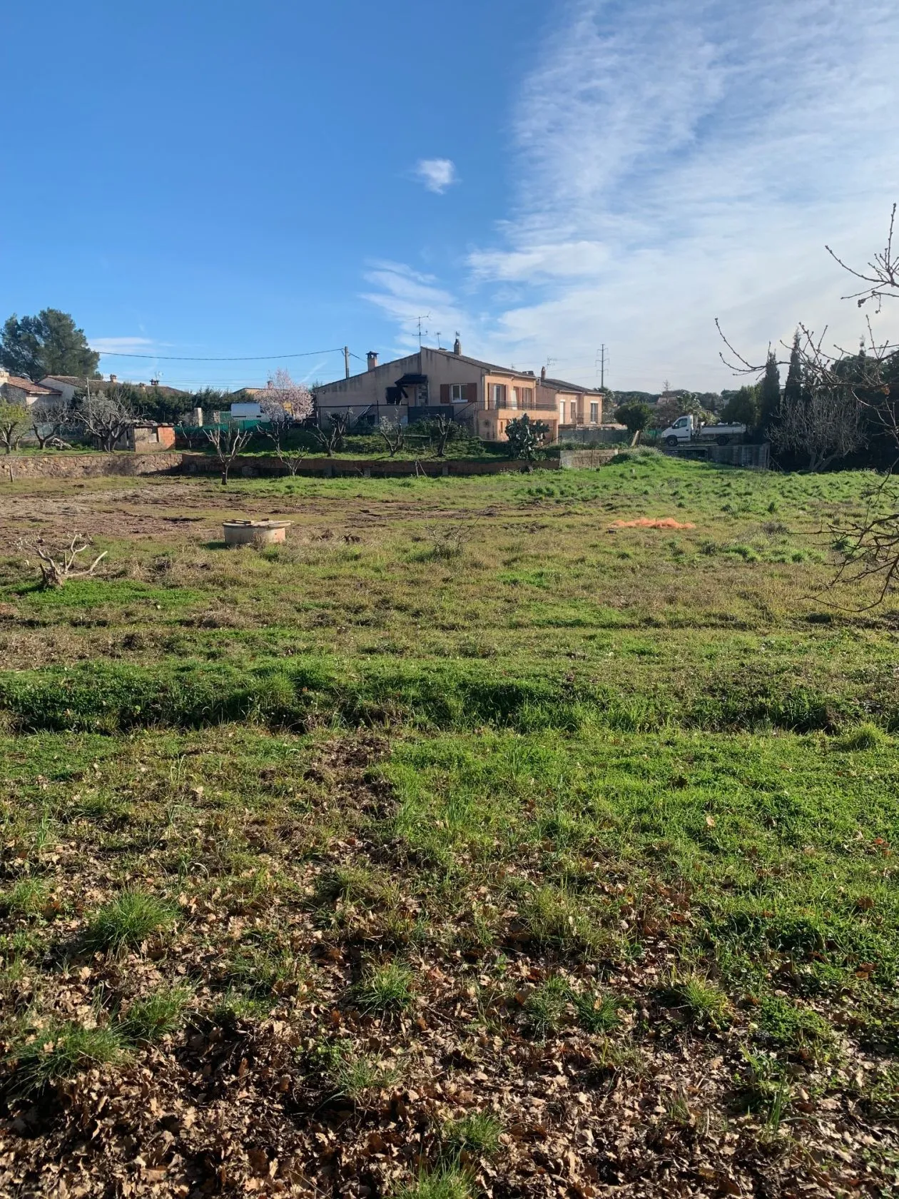 Terrain à bâtir 697 m² à Puget-sur-Argens (83480)