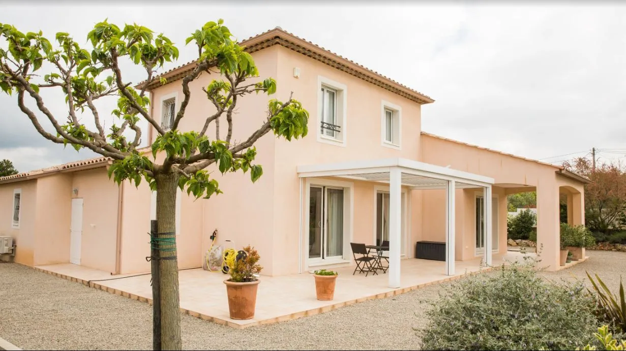 Maison neuve 127 m² à La Motte-d'Aigues (84240)