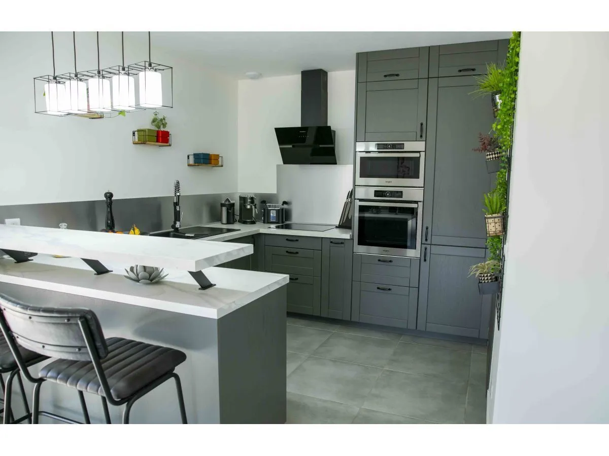 Maison neuve 120 m² à Saint-Saturnin-lès-Avignon (84450)