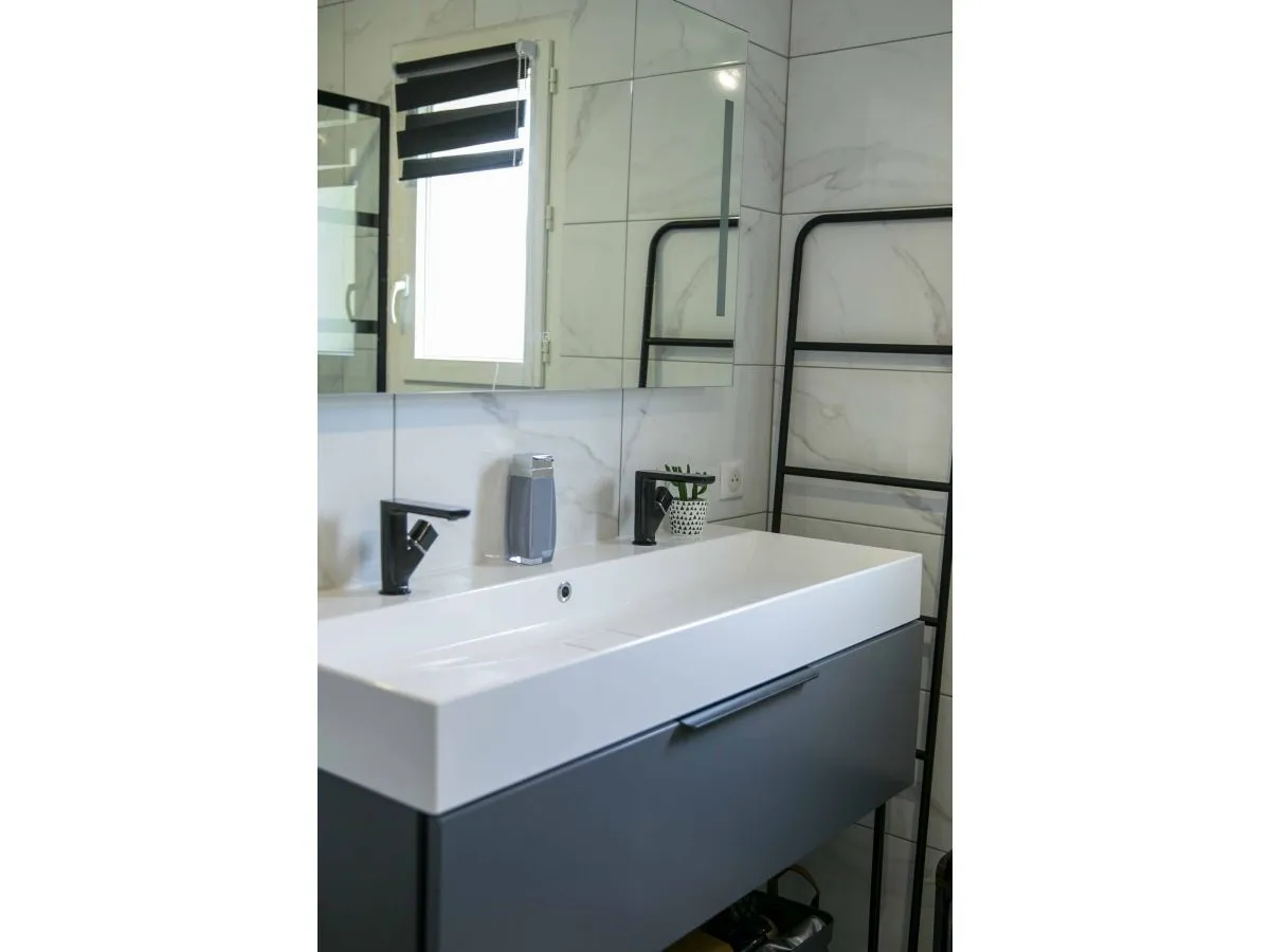 Maison neuve 110 m² à Sainte-Cécile-les-Vignes (84290)