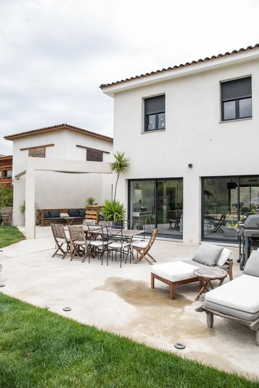 Maison neuve 102 m² à Pernes-les-Fontaines (84210)