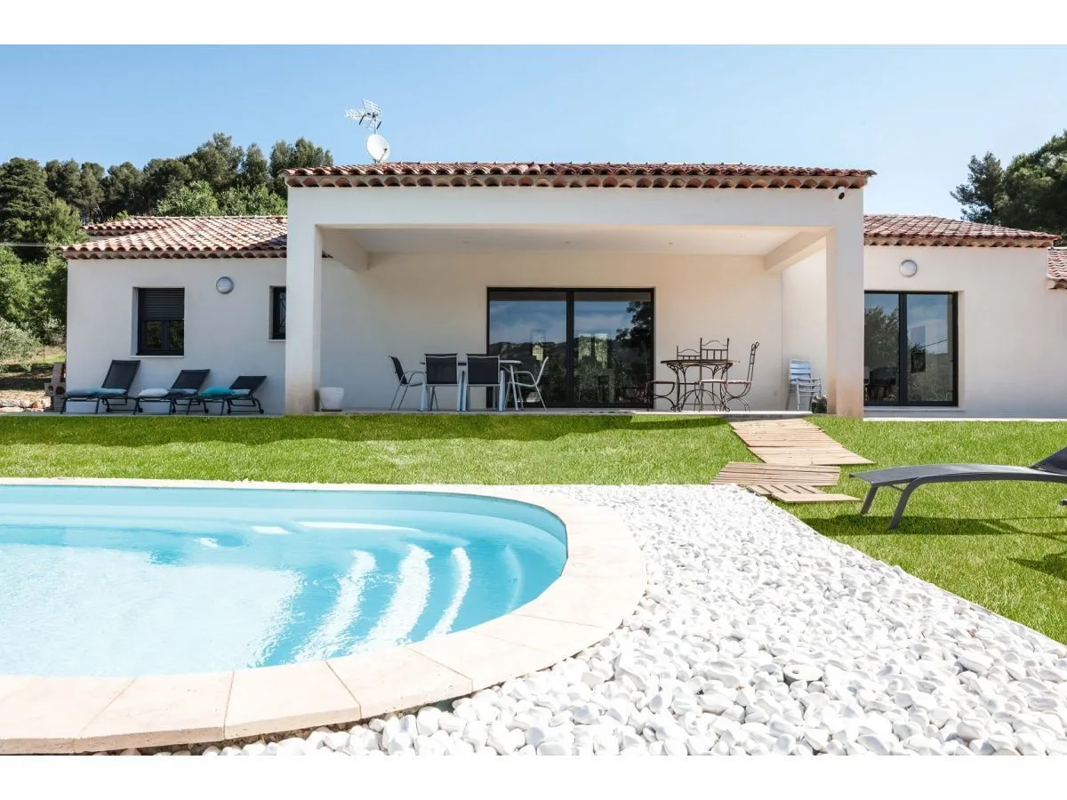 Maison neuve 105 m² à Cheval-Blanc (84460)