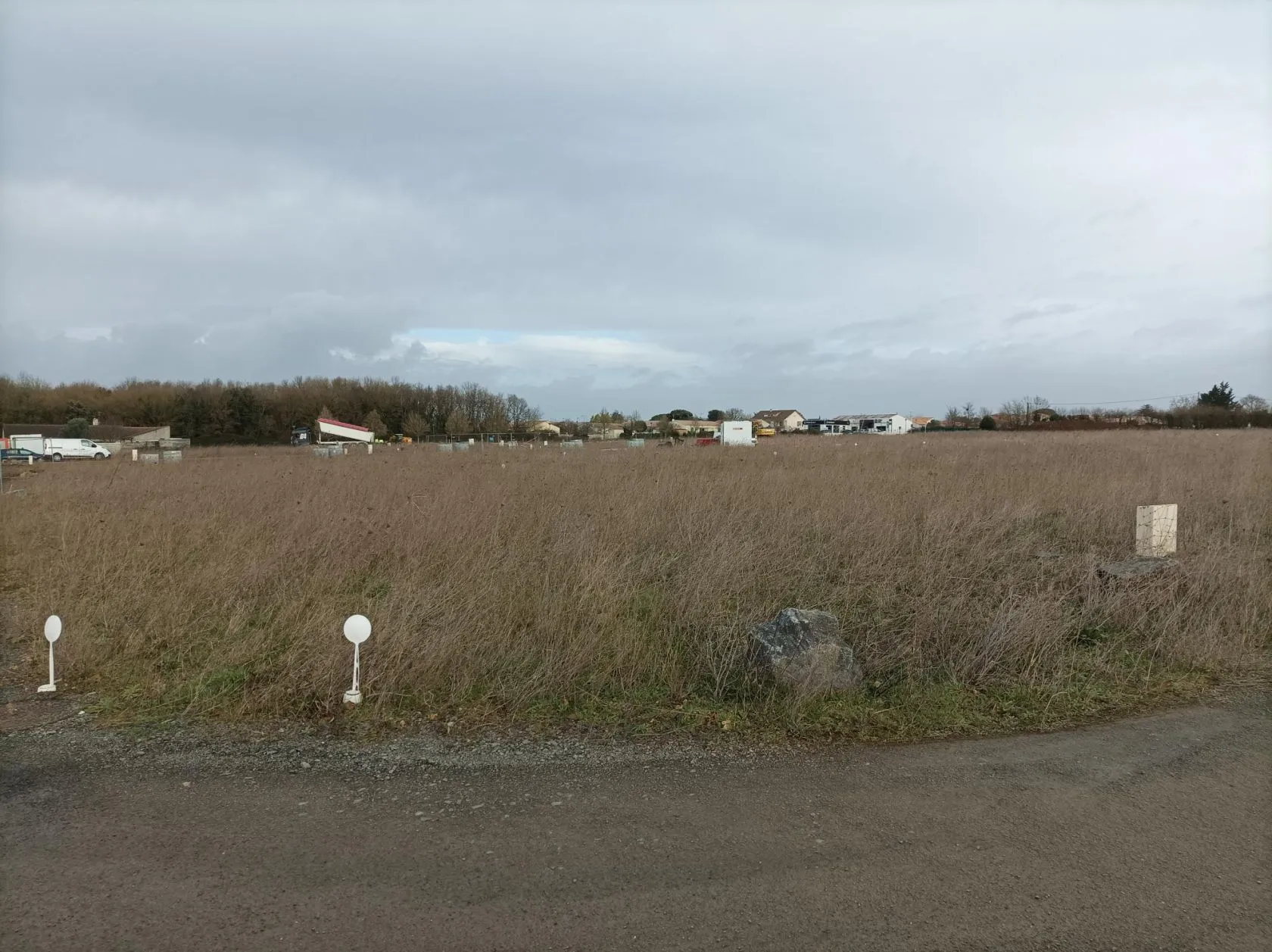 Terrain à bâtir 360 m² à Aiffres (79230)