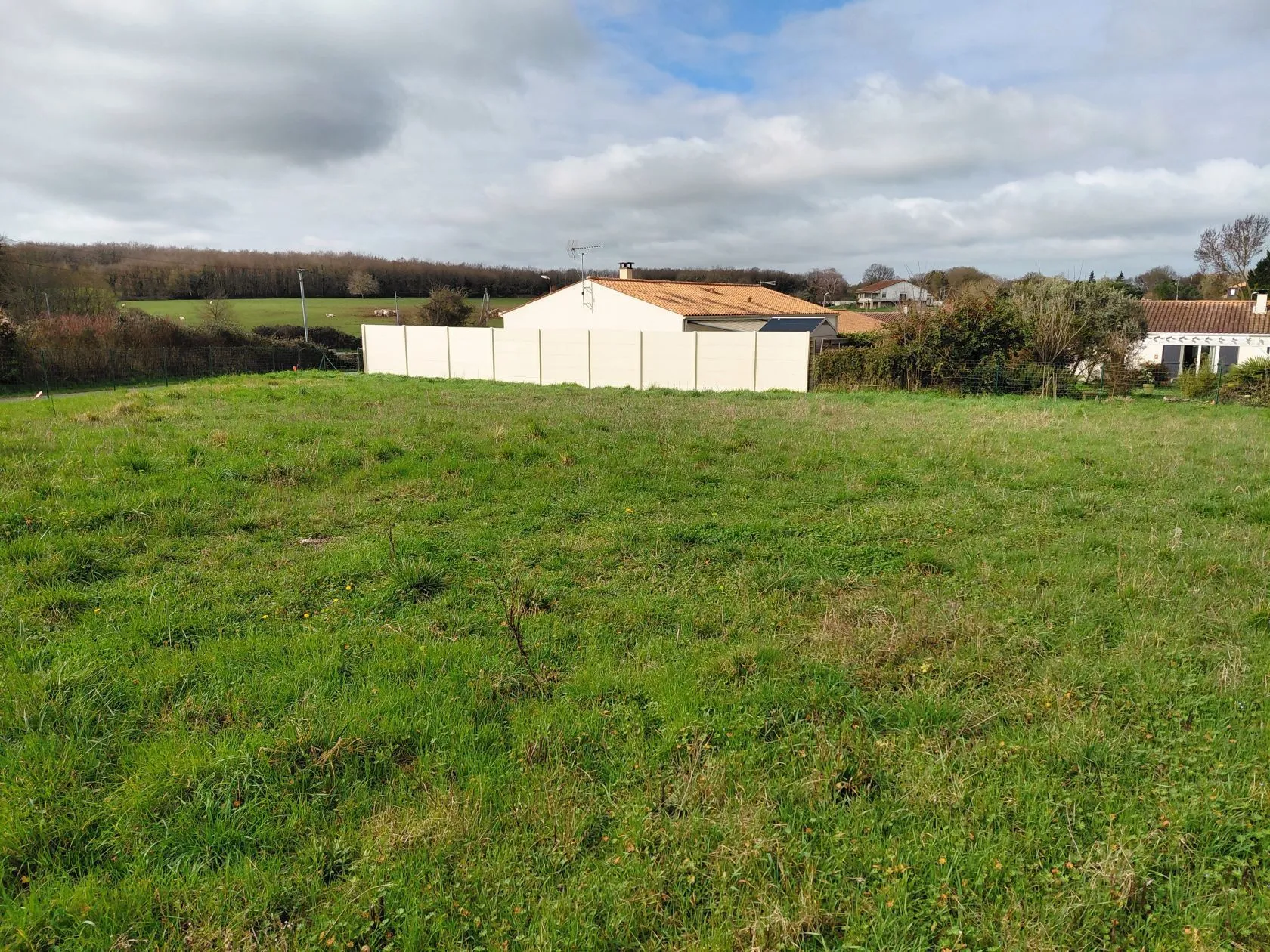 Maison neuve 93 m² à Port-d'Envaux (17350)