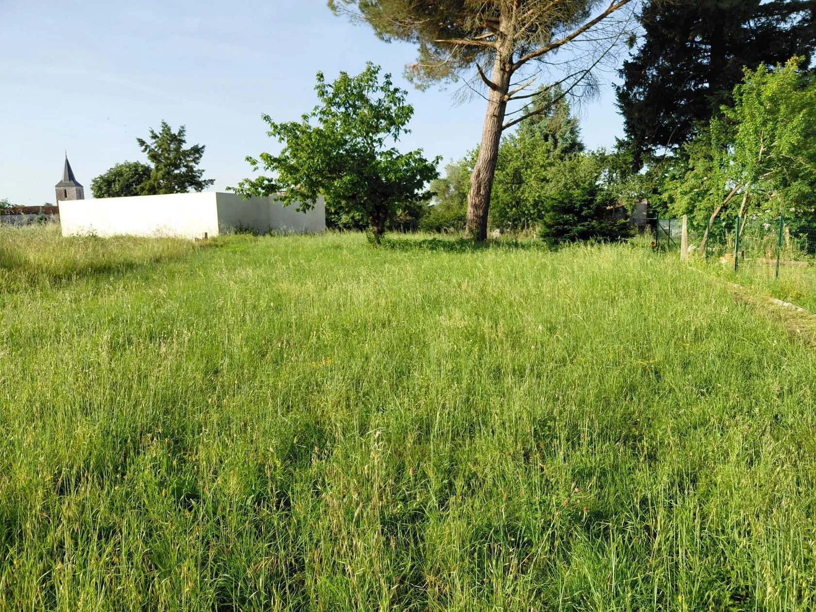 Terrain à bâtir 909 m² à Saint-Vaize (17100)