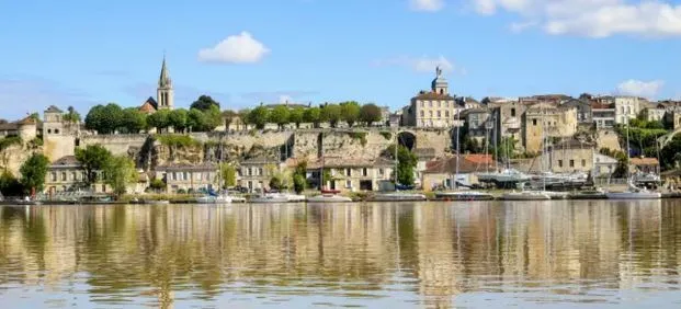 Maison neuve 104 m² à Saint-Laurent-Médoc (33112)