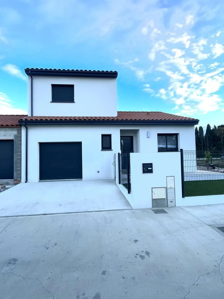 Maison neuve à Taillet
