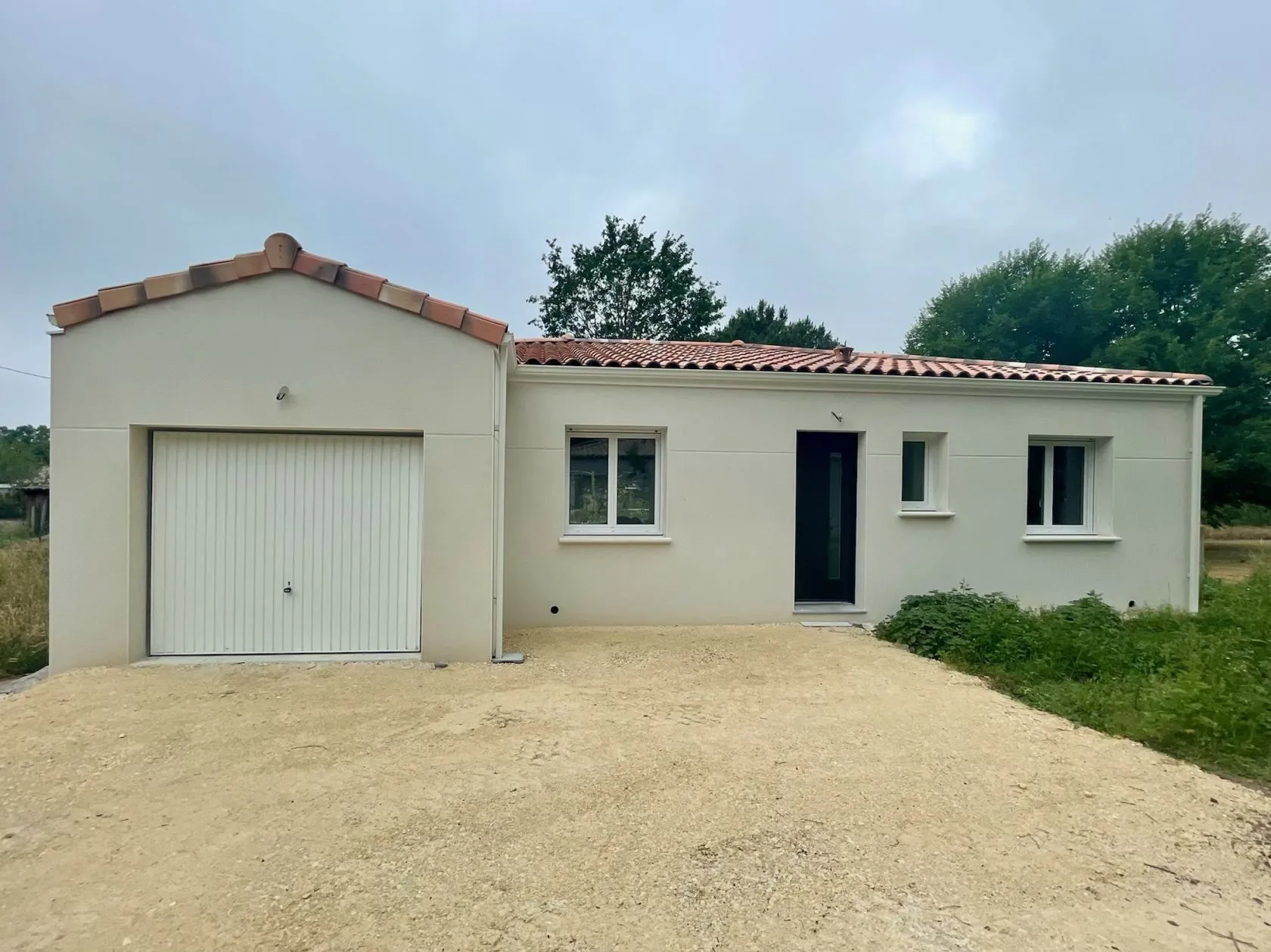 Maison neuve 94 m² à Gémozac (17260)