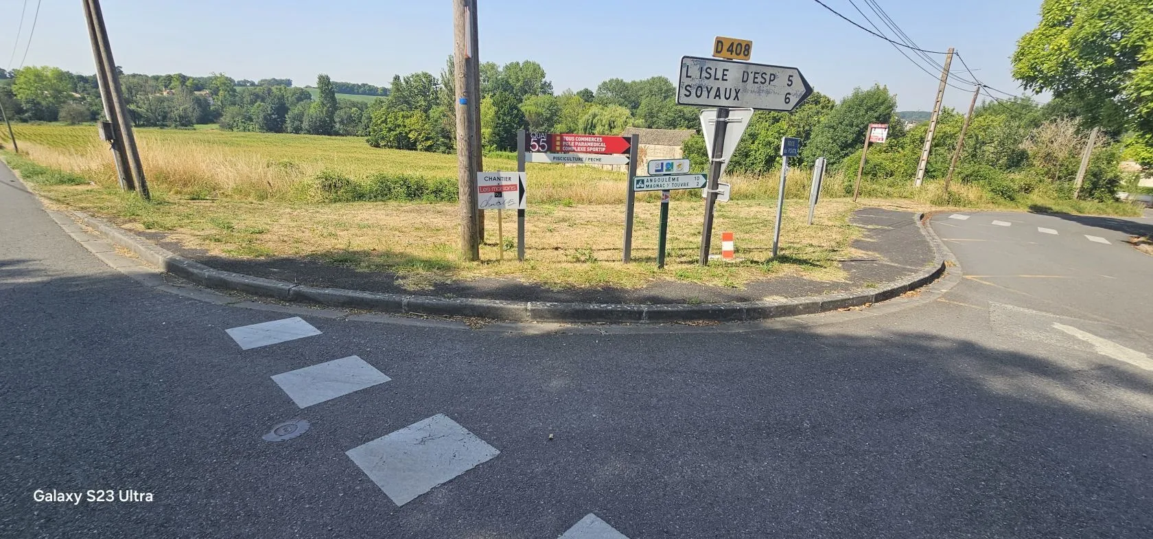 Terrain à bâtir 558 m² à Touvre (16600)