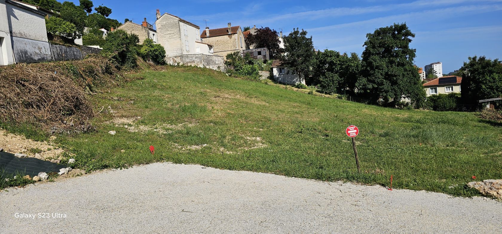 Terrain à bâtir 350 m² à Angoulême (16000)