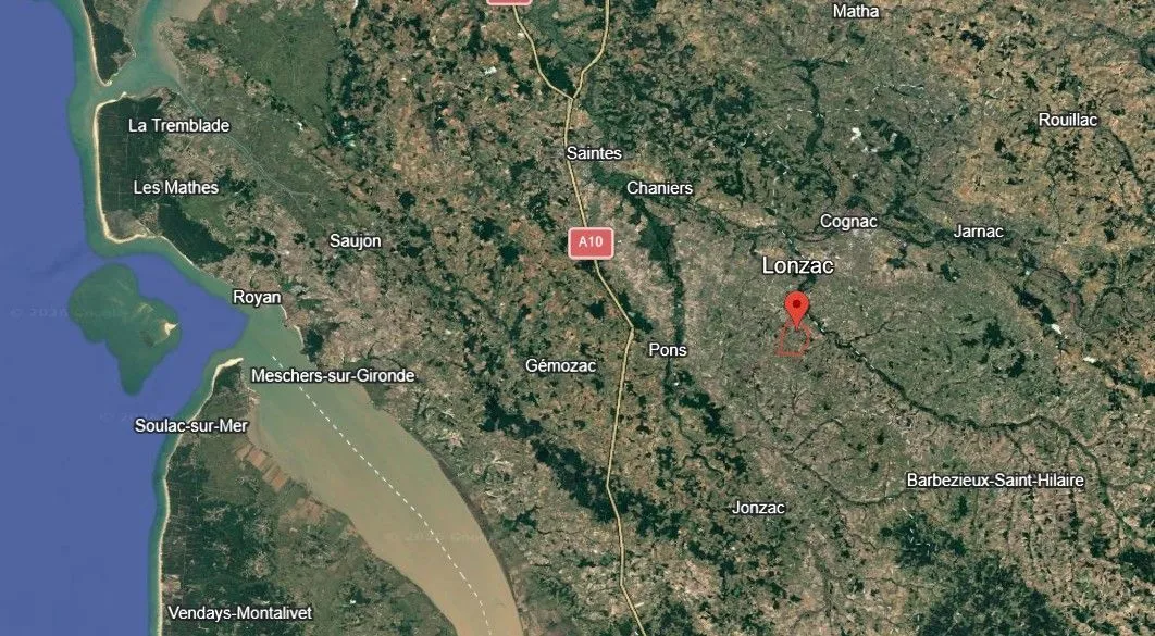 Terrain à bâtir 900 m² à Lonzac (17520)