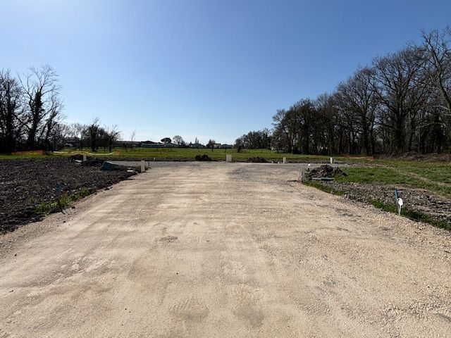 Terrain à bâtir 316 m² à Médis (17600)