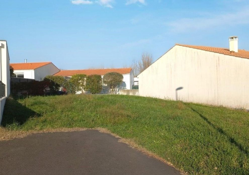 Terrain à bâtir 256 m² à Royan (17200)