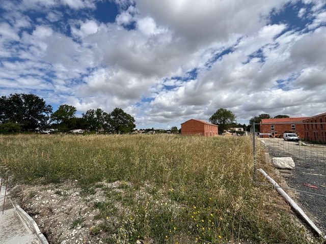Terrain à bâtir 468 m² à Médis (17600)