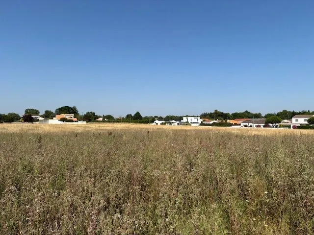 Terrain à bâtir 334 m² à Saint-Palais-sur-Mer (17420)
