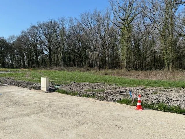 Terrain à bâtir 422 m² à Médis (17600)