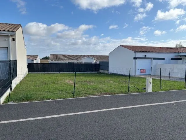 Maison neuve 90 m² à Meschers-sur-Gironde (17132)