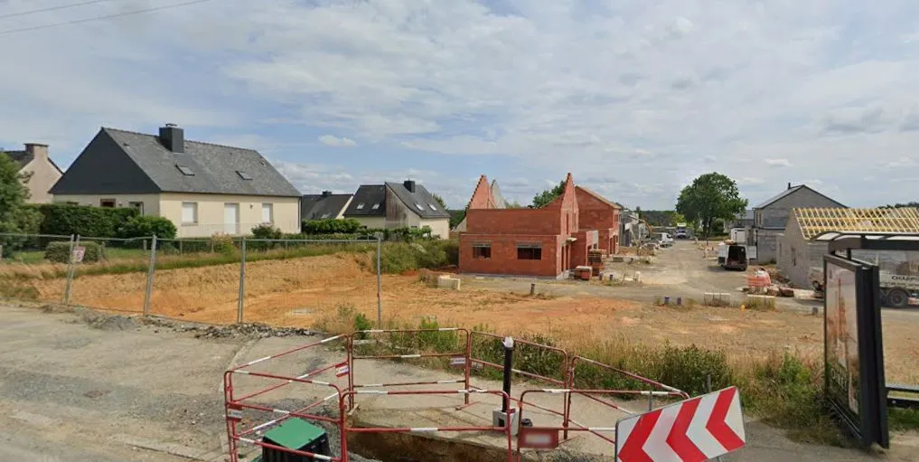 Terrain à bâtir 300 m² à Saint-Aubin-d'Aubigné (35250)