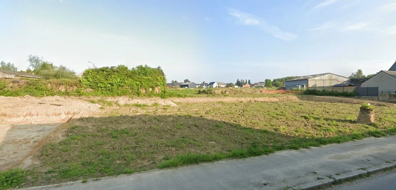 Terrain à bâtir 313 m² à La Chapelle-Chaussée (35630)