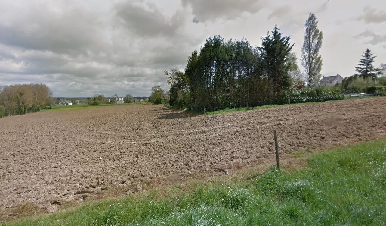 Terrain à bâtir 338 m² à Guipel (35440)
